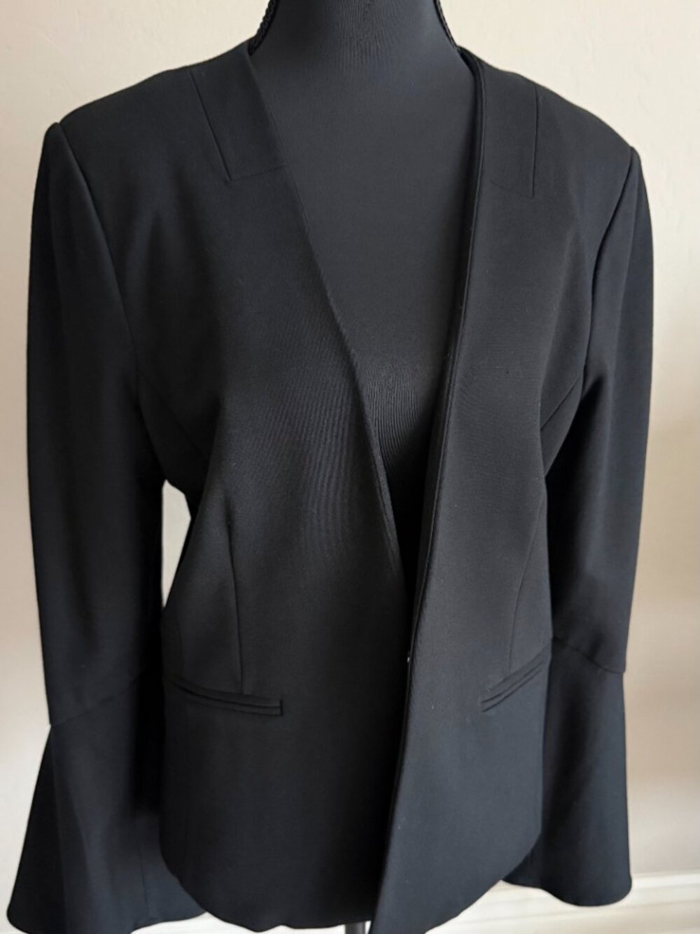 CARTONNIER BLACK BLAZER WITH FLARED BELL CUFFS